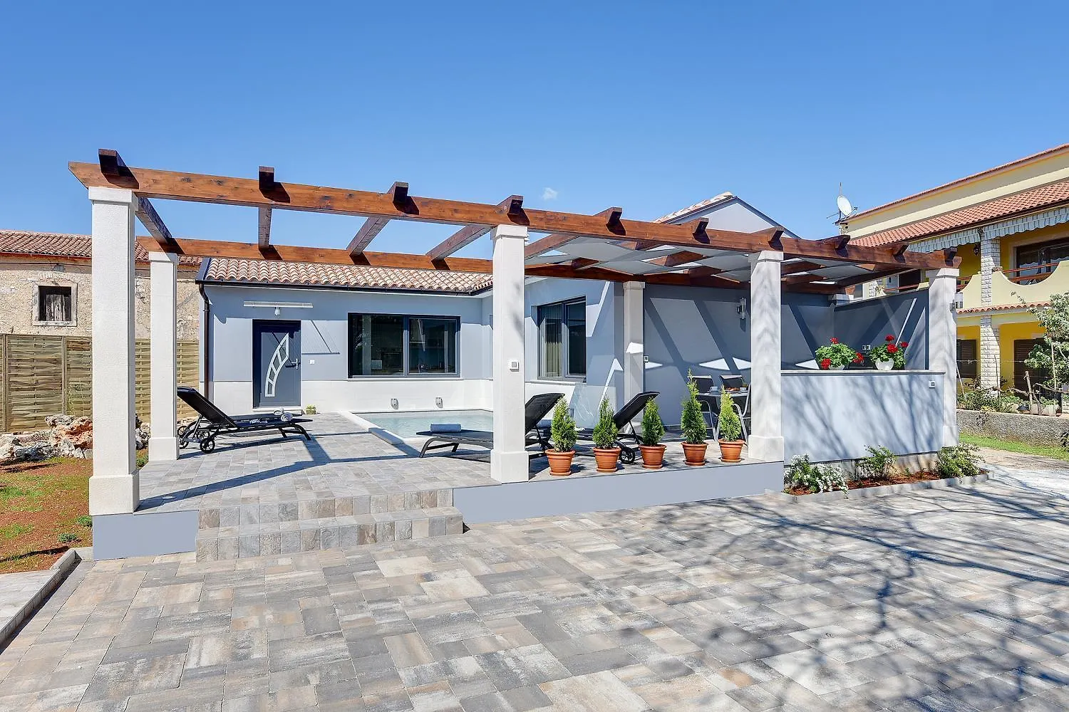 Tatil Evi Villa Mit Privatem Pool, Wlan, Klima, Sonnenterrasse Und Grill Vodnjan
